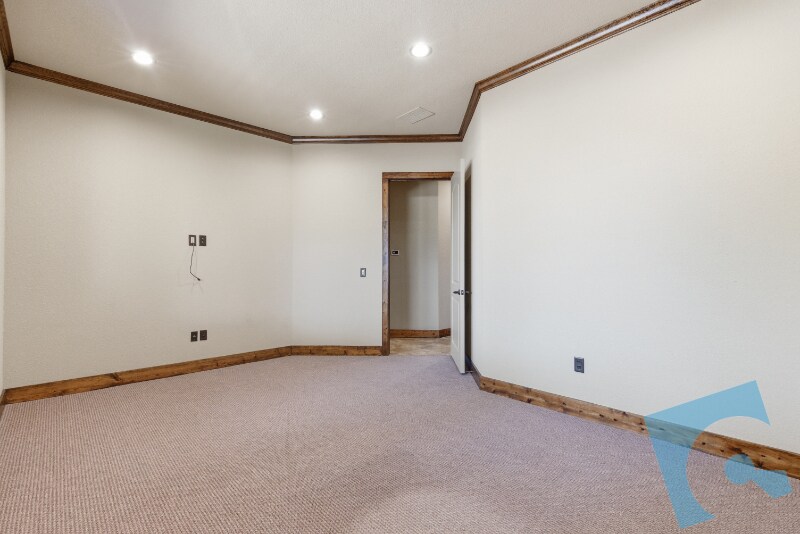 More Photos Of 9145 Belshire Dr, North Richland Hills Medical For Sale
