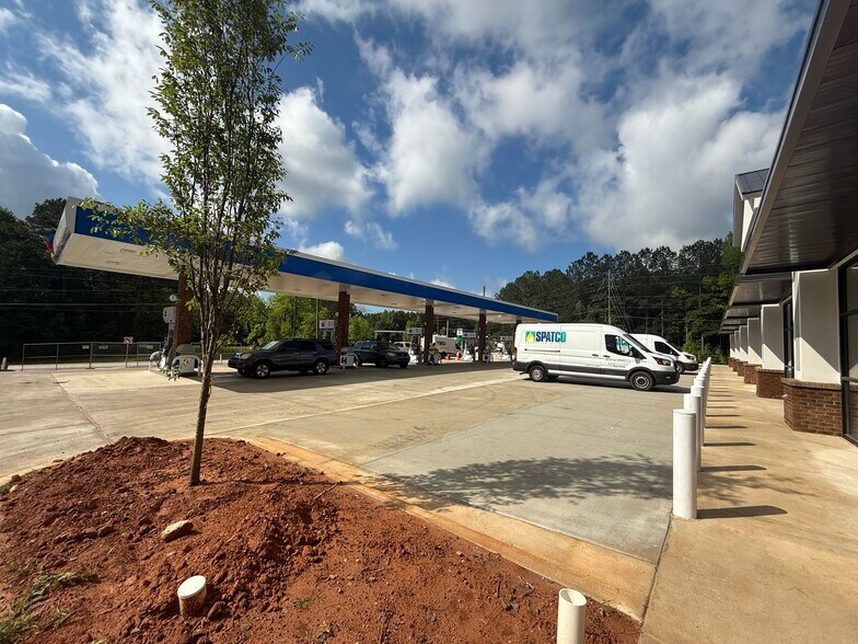 More Photos Of 1865 Highway 138, Monroe Service Station For Lease