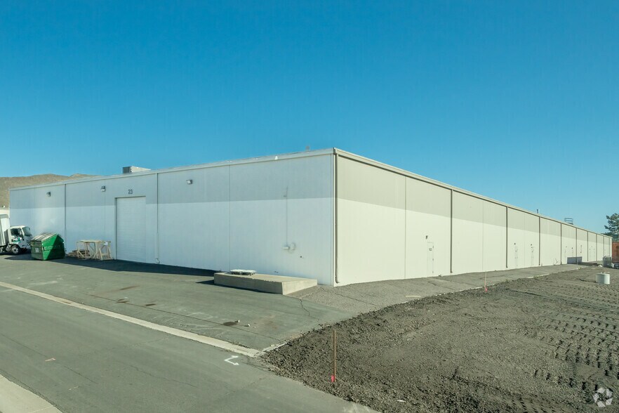 More Photos Of 1823-1887 Deming Way, Sparks Warehouse For Lease