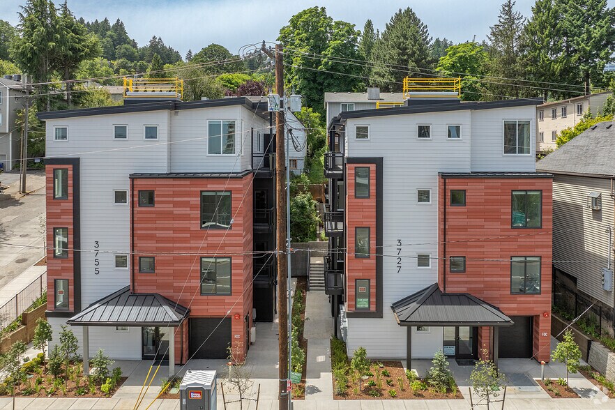 More Photos Of 3727-3755 S Hood Ave, Portland Apartments For Sale