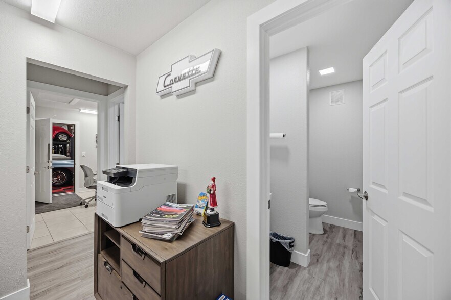 More Photos Of 180 Artists Ave, Englewood Warehouse For Sale