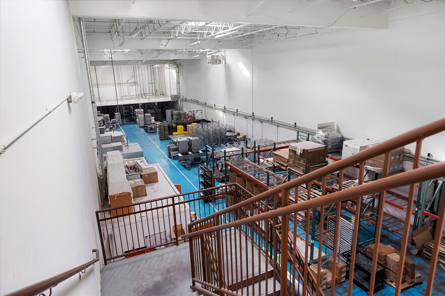 More Photos Of 82 Inverness Dr E, Englewood Warehouse For Sale