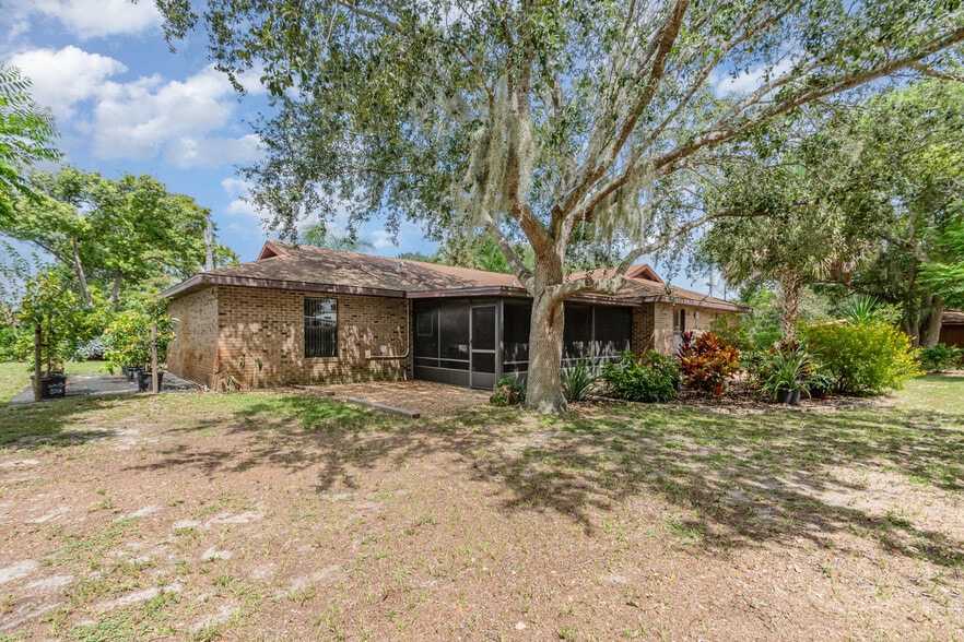 More Photos Of 155 11th Ave, Osteen Specialty For Sale