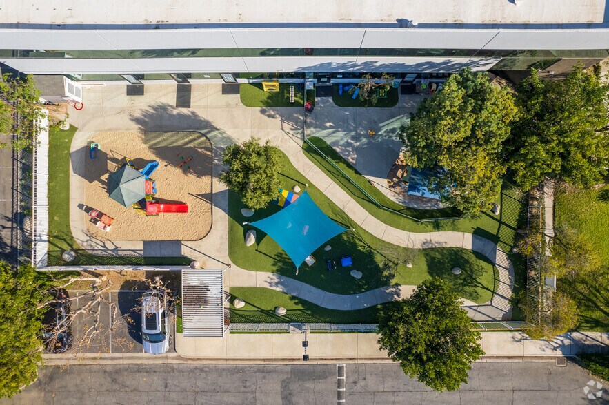 More Photos Of 5475 E La Palma Ave, Anaheim Office For Sale