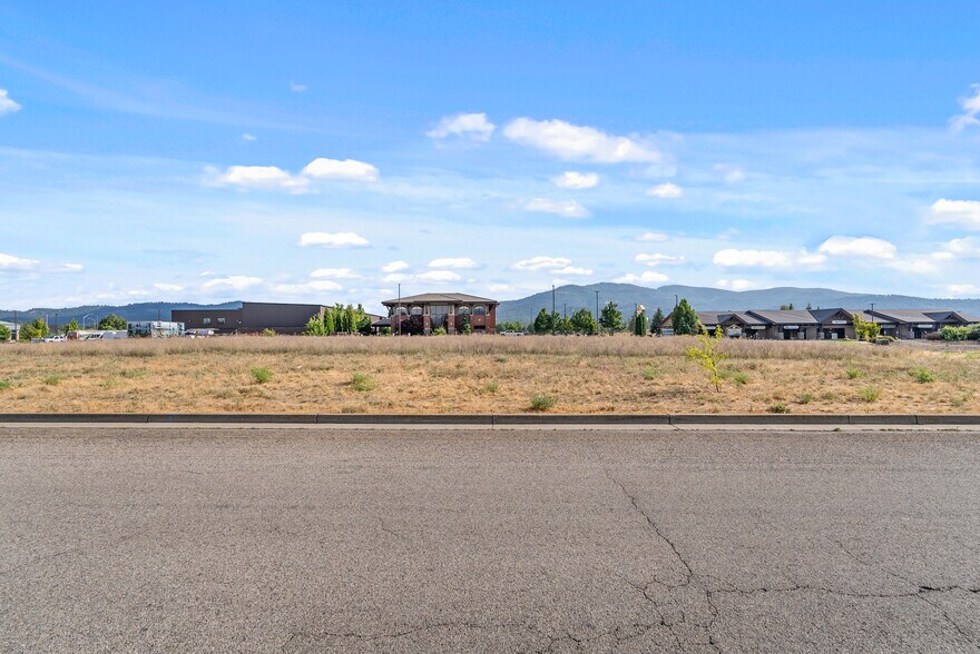 More Photos Of 634 N Calgary Ct, Post Falls Land For Sale