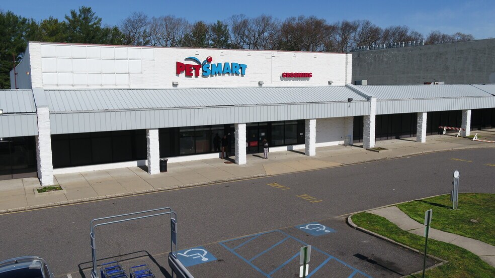 More Photos Of 1224-1232 Hooper Ave, Toms River Unknown For Lease