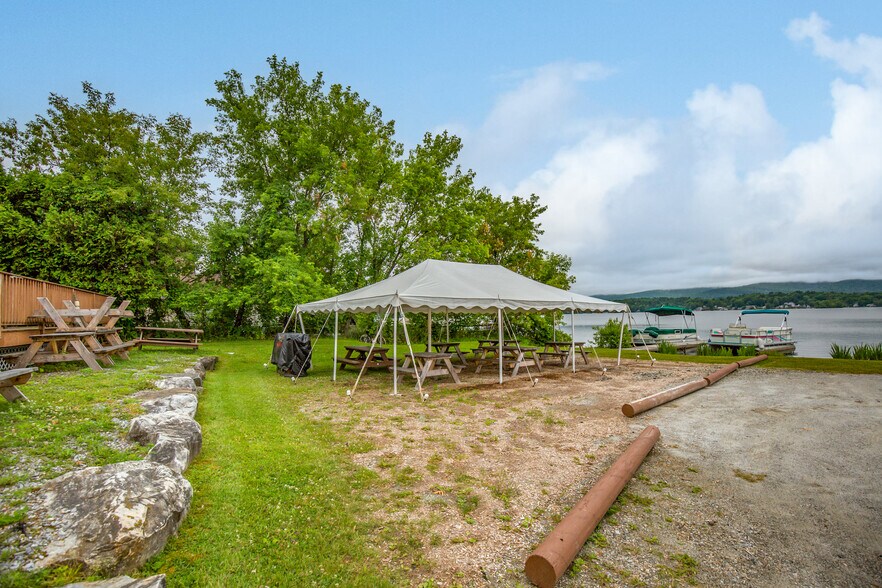 More Photos Of 750 S Main St, Lanesborough Restaurant For Sale