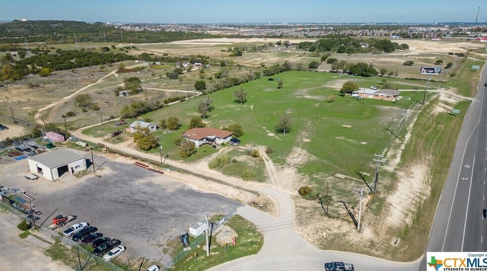 More Photos Of 6111 & 6301 S Fort Hood St, Killeen Office For Sale