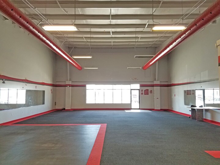 More Photos Of 1800 E 23rd St, Lawrence Unknown For Sale