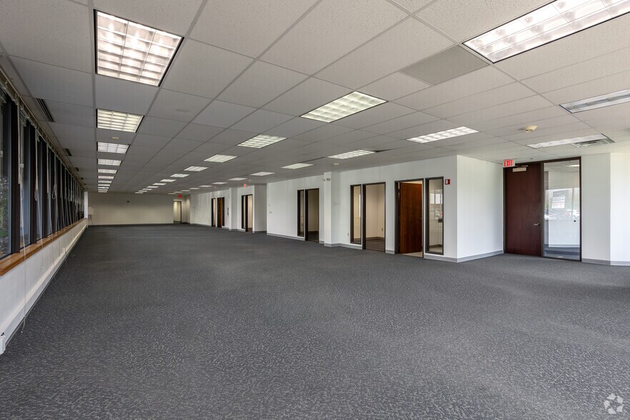 More Photos Of 3700 Corporate Dr, Columbus Office For Lease
