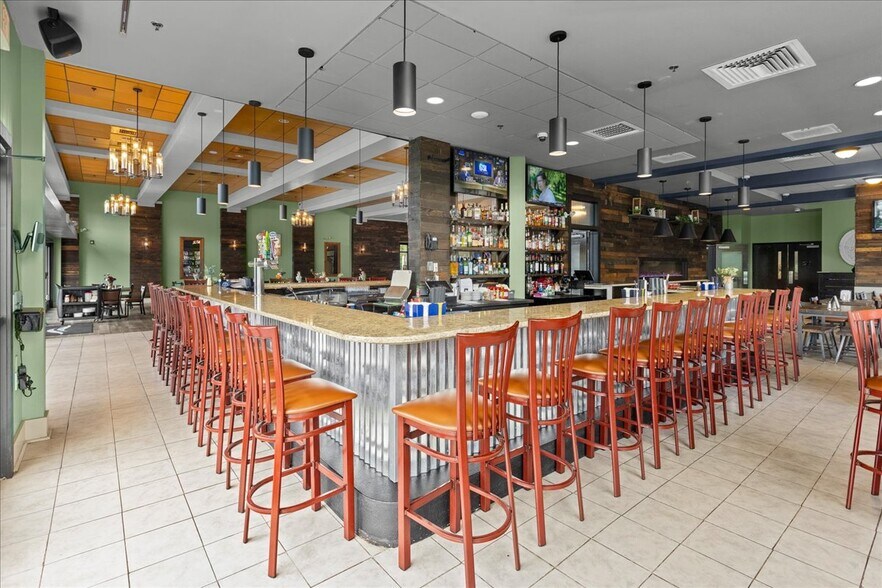 More Photos Of 1067 Totem Rd, Bensalem General Retail For Sale