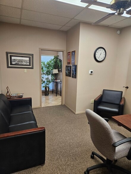 More Photos Of 2315 Roosevelt Dr, Arlington Office Residential For Sale