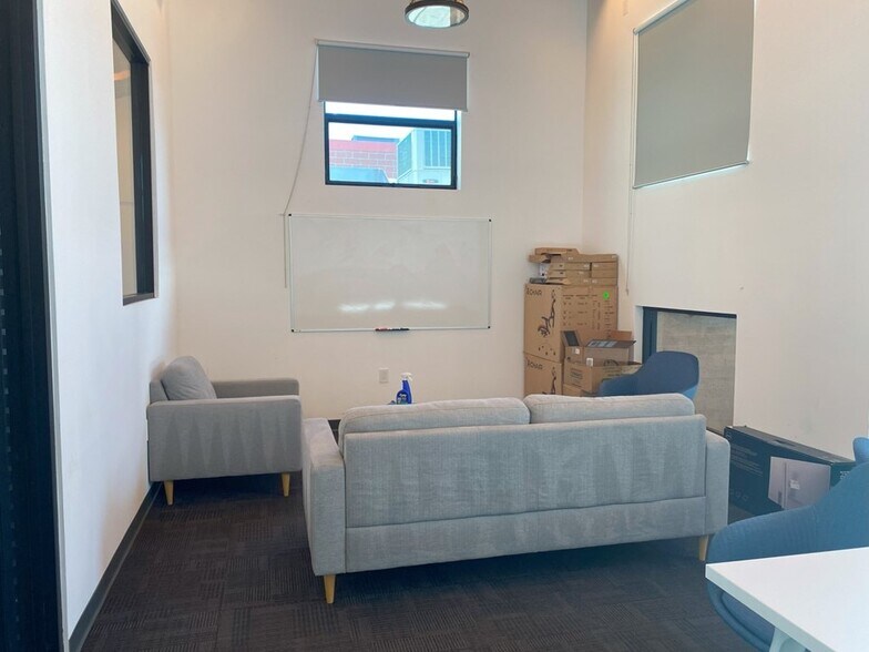 More Photos Of 113-117 Sierra St, El Segundo Loft Creative Space For Lease