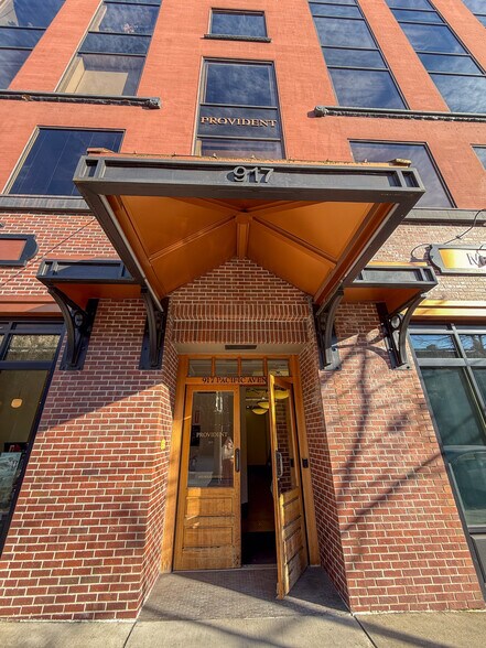 More Photos Of 913-919 Pacific Ave, Tacoma Office For Lease
