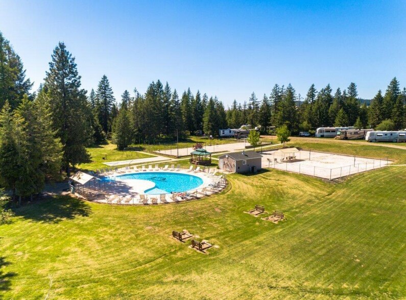 More Photos Of 30400 S Sunray Trl, Worley Lodge Meeting Hall For Sale