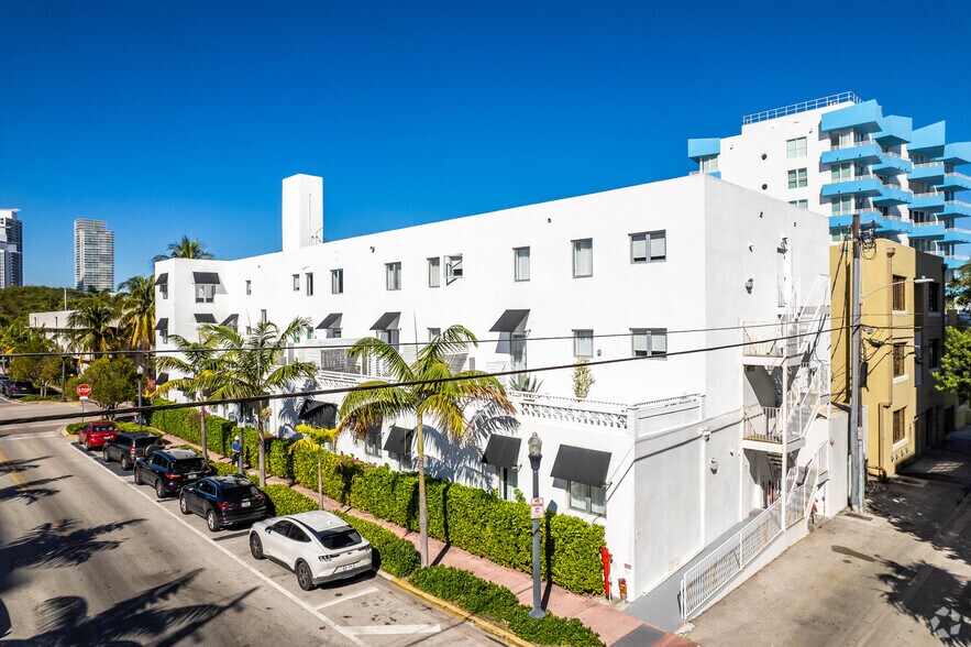 More Photos Of 205 Collins Ave, Miami Beach Hotel For Sale