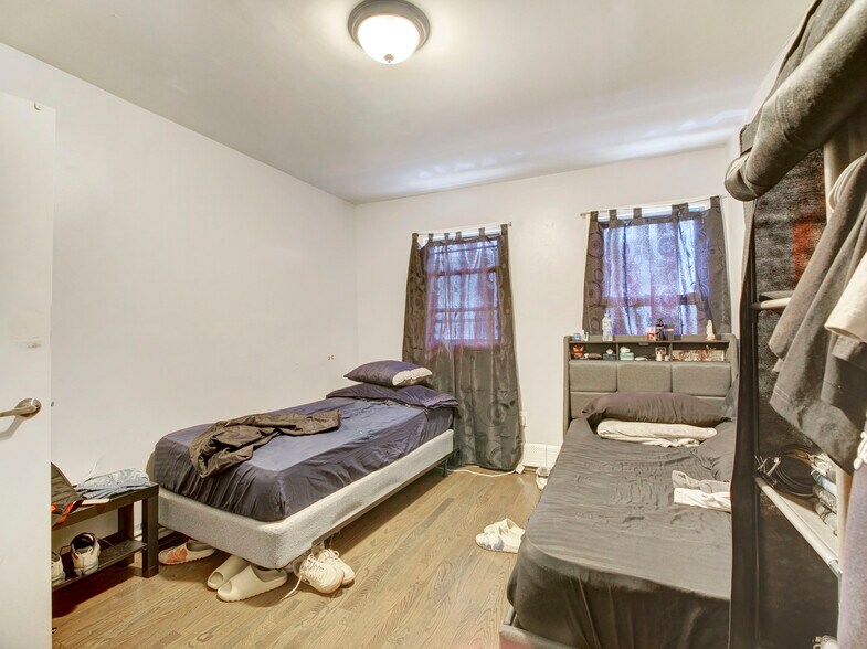 More Photos Of 991 Broadway, Bayonne Storefront Retail Residential For Sale