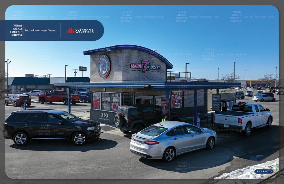 Primary Photo Of 1160 Carlisle St, Hanover General Retail For Sale