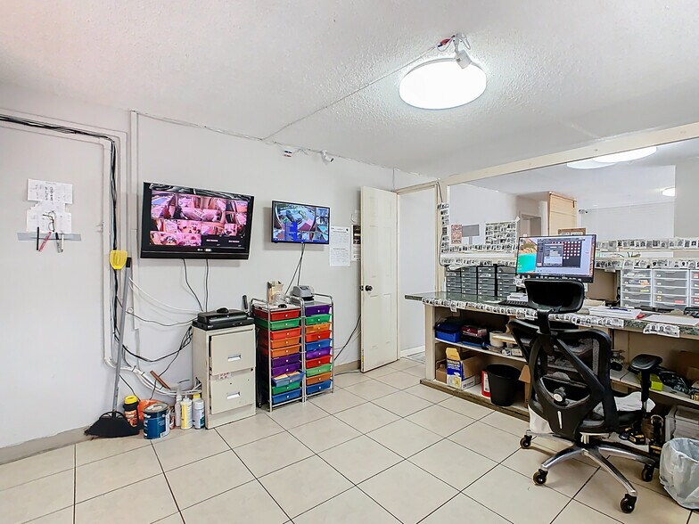 More Photos Of 4121 W Vine St, Kissimmee Hospitality For Sale