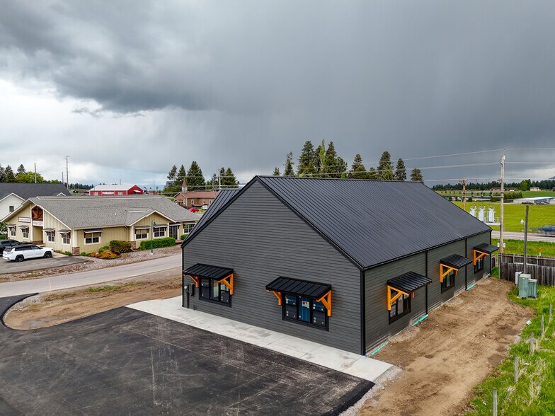 More Photos Of 101 Jewel Basin Ct, Bigfork Storefront Retail Office For Sale