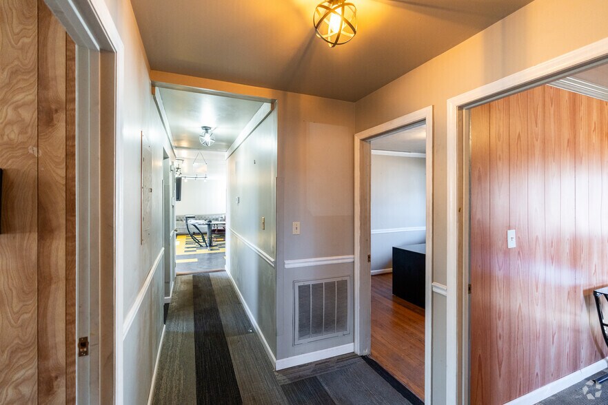 More Photos Of 1613 Ronald Dr, Raleigh Auto Dealership For Sale