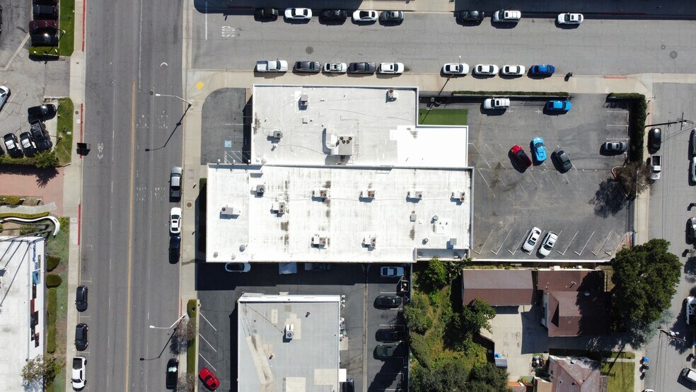 More Photos Of 1321 S Shamrock Ave, Monrovia Manufacturing For Lease