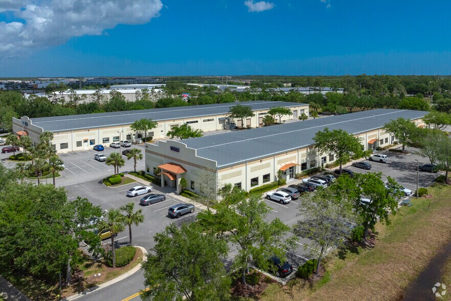 Primary Photo Of 2361 Mason Ave, Daytona Beach Light Distribution For Lease