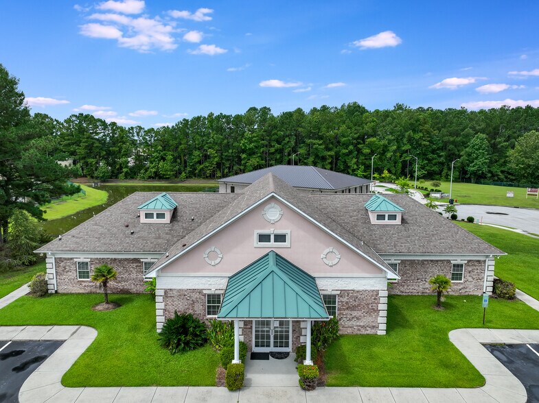 More Photos Of 43 Office Park Dr, Jacksonville Medical For Lease