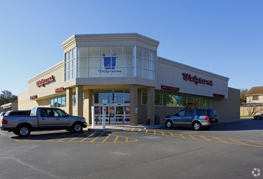 More Photos Of 3801 Roy Richard Dr, Schertz Drugstore For Sale