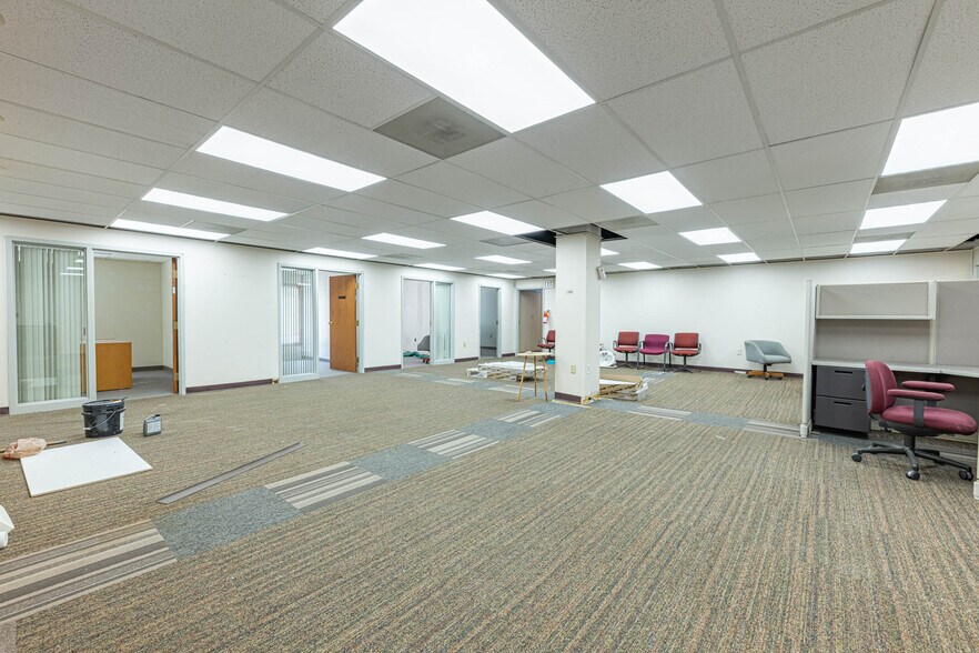 More Photos Of 4999 Northcutt Pl, Dayton Medical For Lease