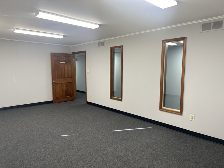 More Photos Of 2030 N Black Horse Pike, Williamstown Medical For Lease
