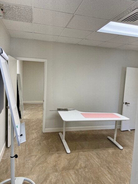 More Photos Of 3035 E Commercial Blvd, Fort Lauderdale Medical For Sale