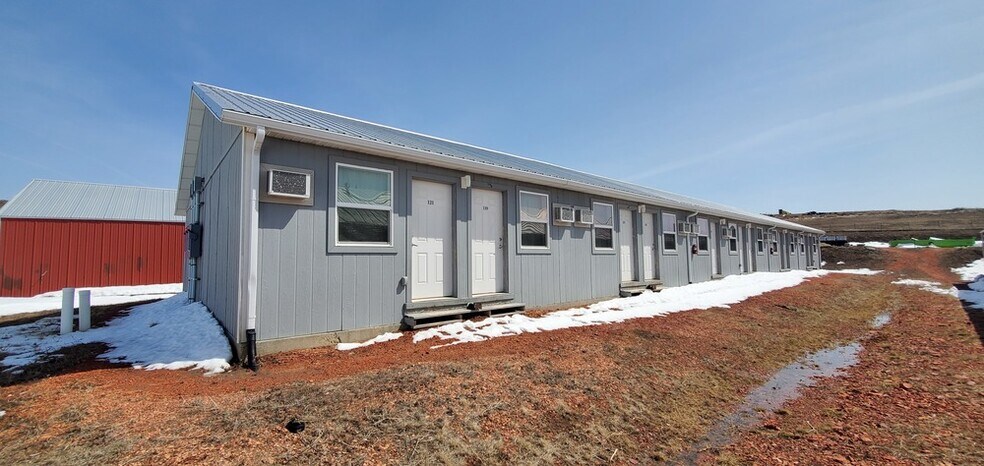 More Photos Of 2046 125th Ave, Watford City Apartments For Sale