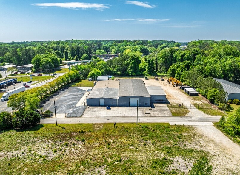 Primary Photo Of 140 Veterans Memorial Hwy, Mableton Warehouse For Lease