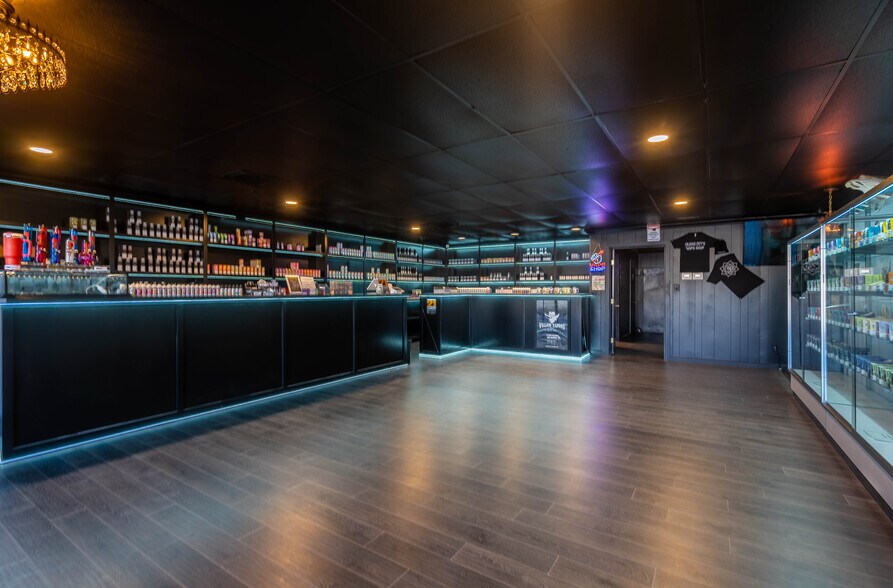 More Photos Of 515 42nd St, Odessa Freestanding For Sale