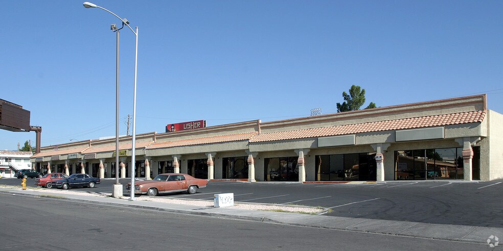 More Photos Of 700 E Naples Dr, Las Vegas Storefront For Lease