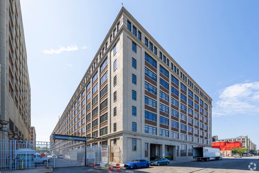 More Photos Of 850 3rd Ave, Brooklyn Warehouse For Lease