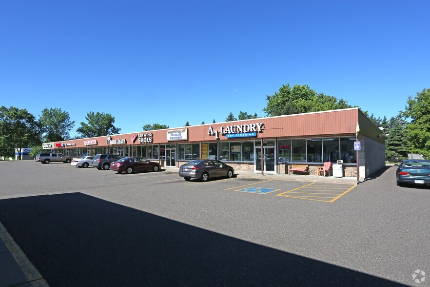 Primary Photo Of 2645 White Bear Ave, Saint Paul General Retail For Lease