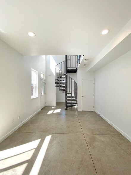 More Photos Of 446 Roberts St, Reno Multifamily For Sale