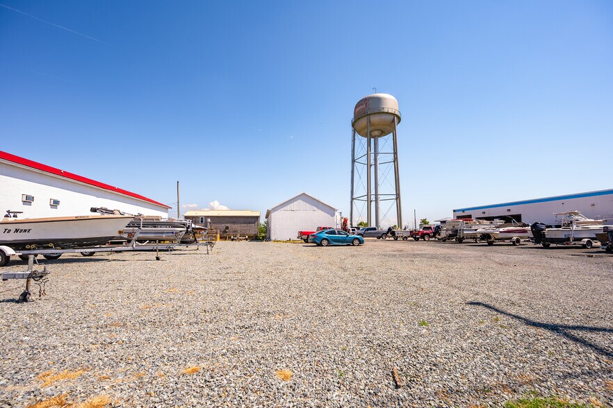 More Photos Of 709 W Main St, Crisfield General Retail For Sale