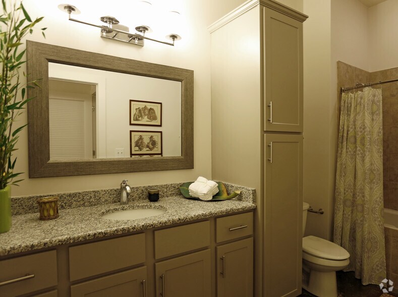 More Photos Of 505 Tennessee St, Memphis Multifamily For Sale