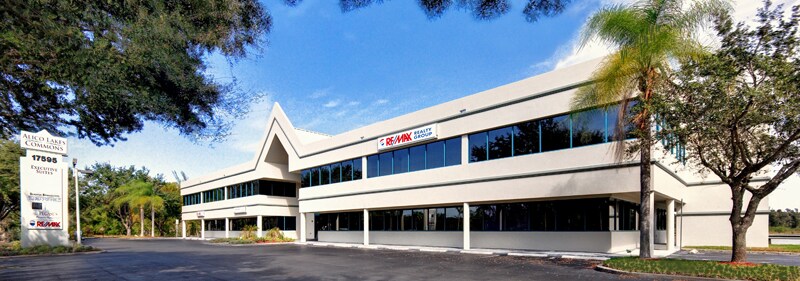 More Photos Of 17595 S Tamiami Trl, Fort Myers Medical For Lease