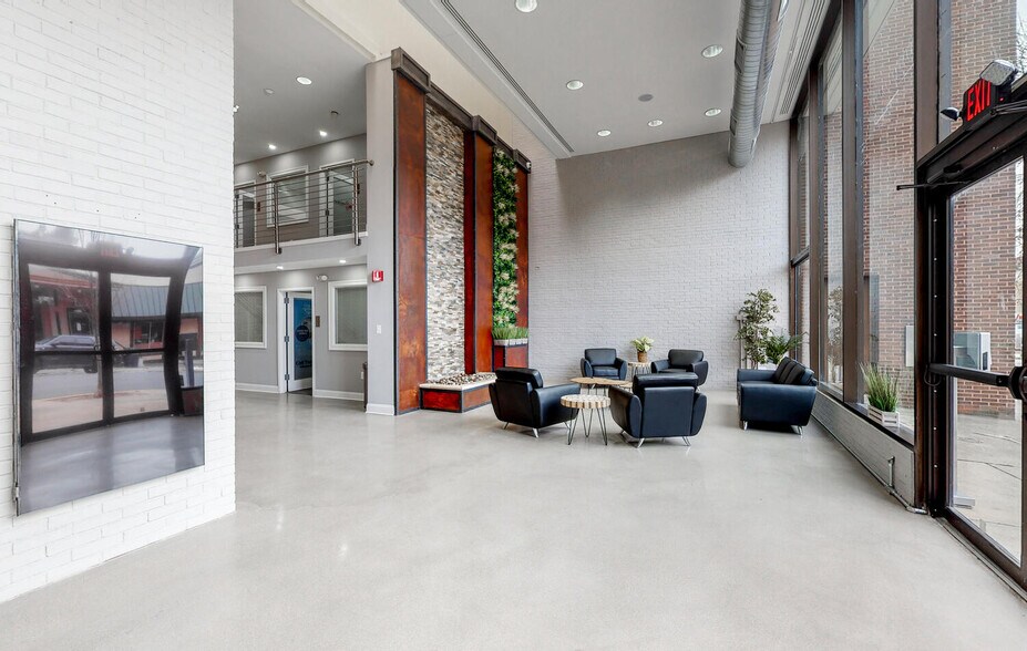 More Photos Of 15 N 6th St, Reading Office Residential For Lease