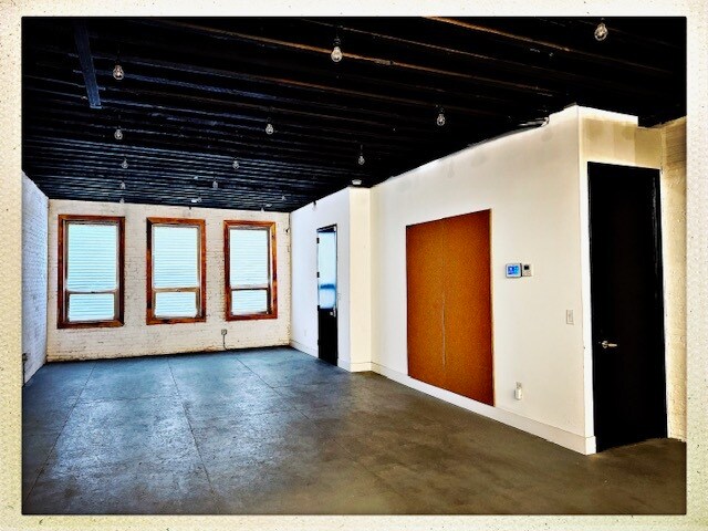 More Photos Of 1193 Atlantic Ave, Brooklyn Loft Creative Space For Lease