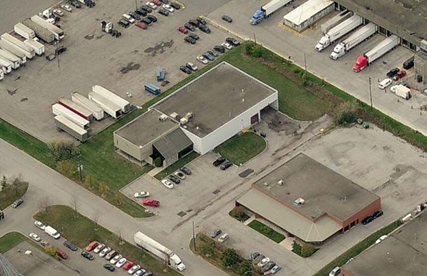 More Photos Of 6 Baker Rd, Brampton Warehouse For Lease