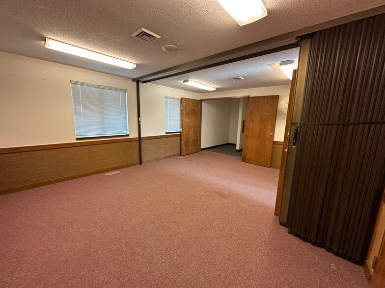 More Photos Of 2460 Baldwin st, Sturgis Religious Facility For Sale