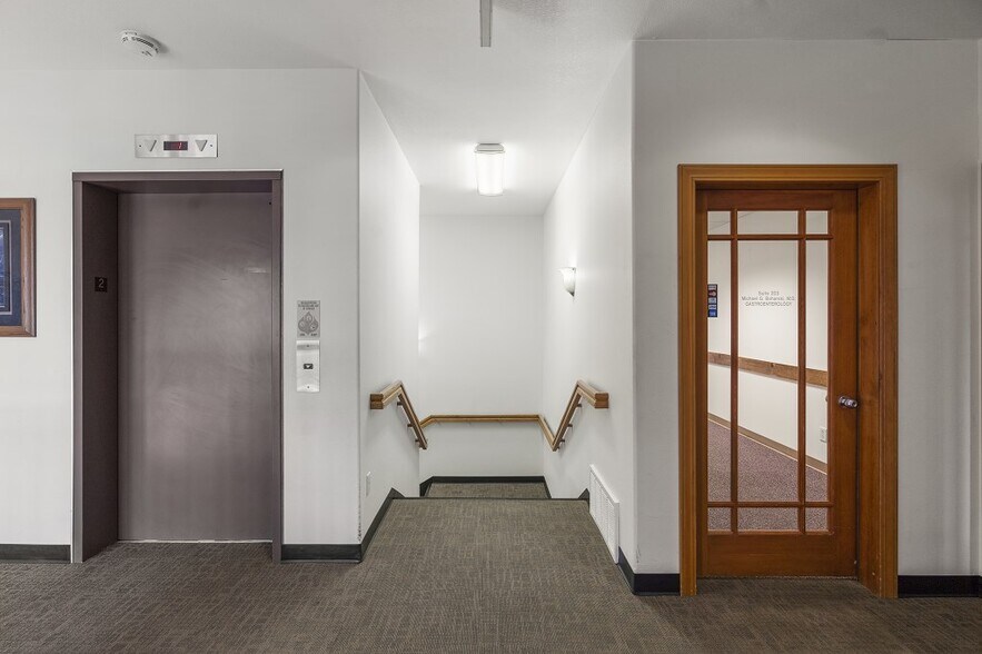 More Photos Of 430 Windward Way, Kalispell Medical For Sale