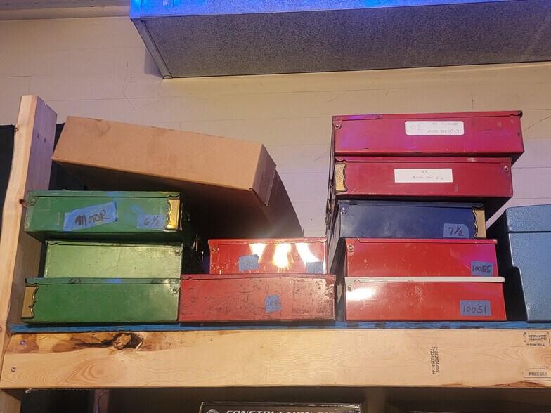 More Photos Of 1045 Eagon St, Barberton Manufacturing For Sale