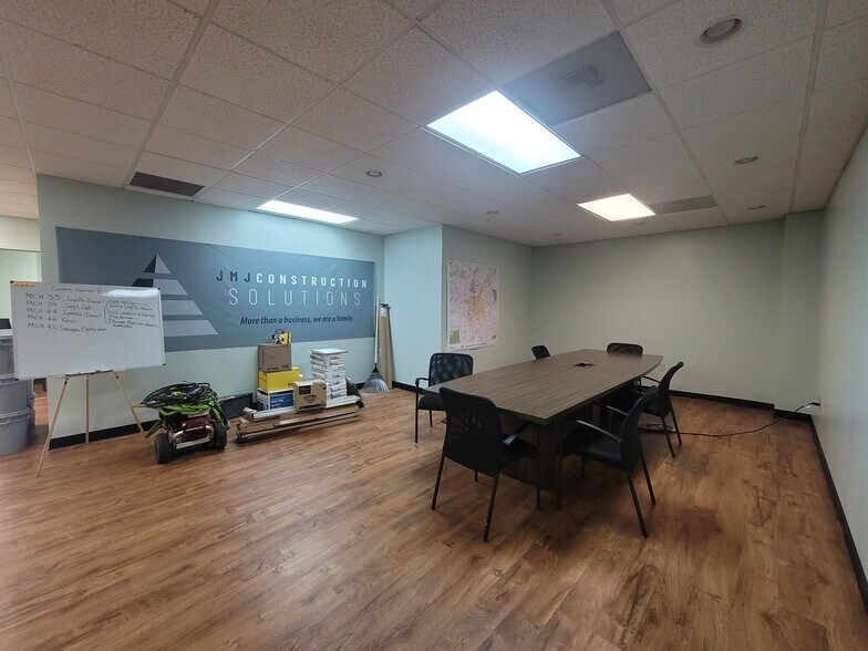 More Photos Of 8625 Crown Crescent Ct, Charlotte Loft Creative Space For Sale