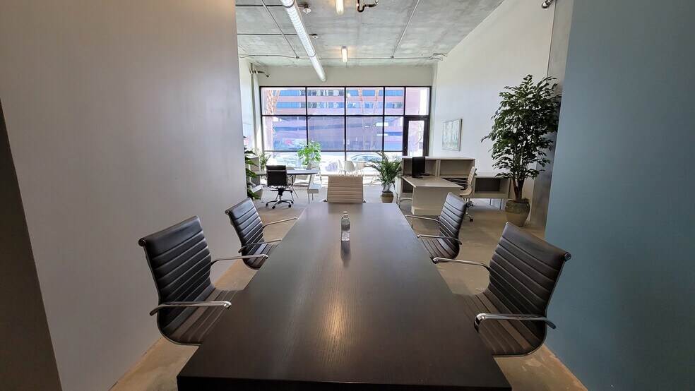 More Photos Of 353 E Bonneville Ave, Las Vegas Apartments For Lease